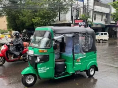 Transportasi Bajaj Kini Ramai Di Kota Medan