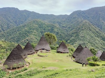 Top 4 Negara Paling Bahagia Dunia 2025: Indonesia Teratas