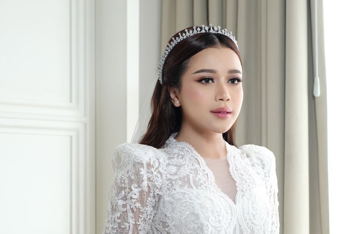 Busana Nikah Brisia Jodie, Elegan Ala Kate Middleton
