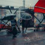 Basah Kuyup & Himpitan Di KRL, Gimana Biar Gak Burnout?