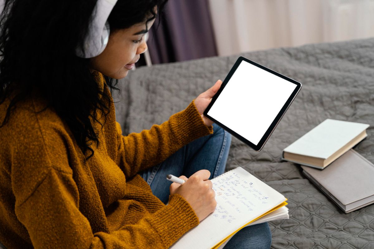 Lulusan PTN Top Tetap Terancam AI, Ini Alasannya!