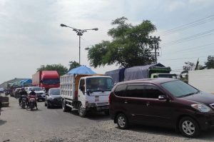 Jalur Pantura Semarang-Demak Siap Macet
