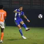 Bojan Hodak Kasih Nilai untuk Debut Layvin Kurzawa Di Persib