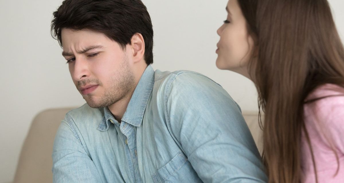 3 Tingkah Berlebihan Yang Sebaiknya Di Jauhi Ke Pasangan