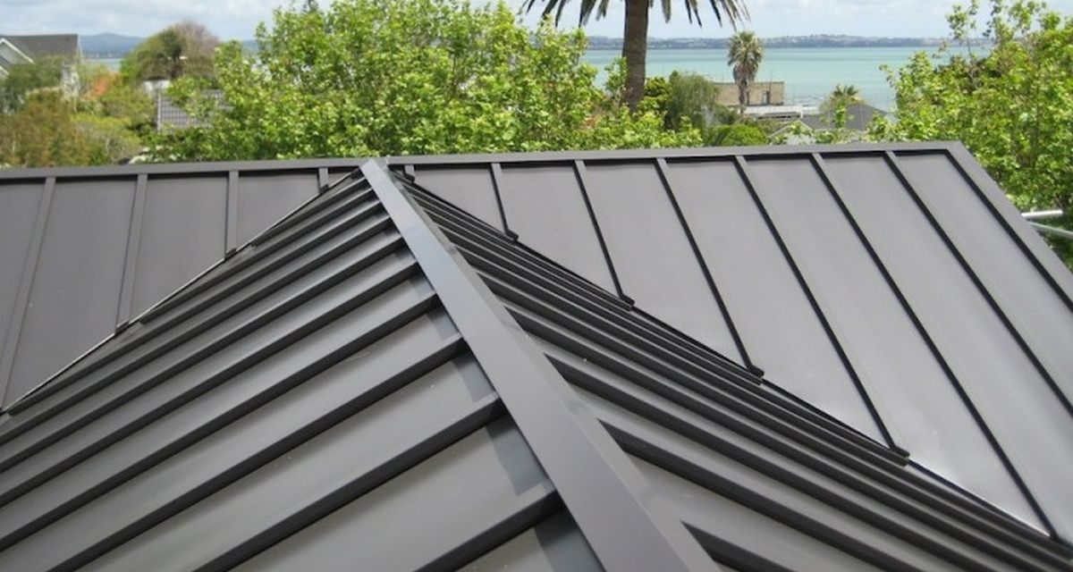 Alasan Ahli UGM Pilih Seng Untuk Atap Rumah