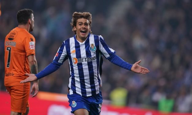 Jejak Karier Rodrigo Mora Gelandang Terbaik Portugal