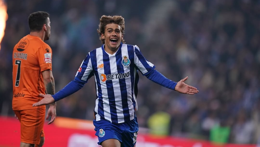 Jejak Karier Rodrigo Mora Gelandang Terbaik Portugal