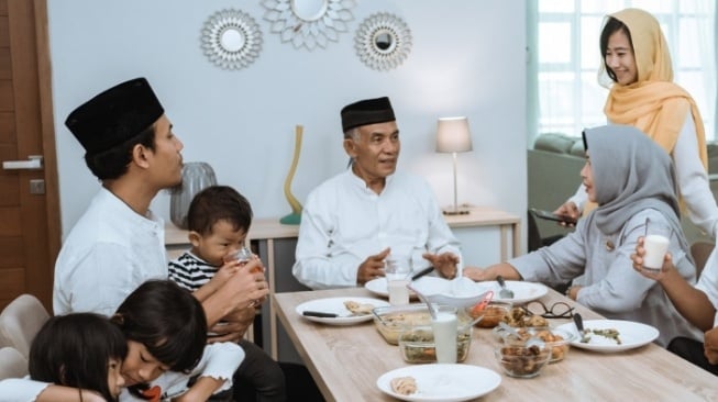 Makna Puasa: Lebih Dari Sekadar Pantangan Makan