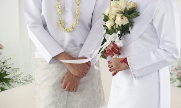 Menikah Itu Menakutkan? Mungkin Ini Gara-Gara Kenangan Ortu