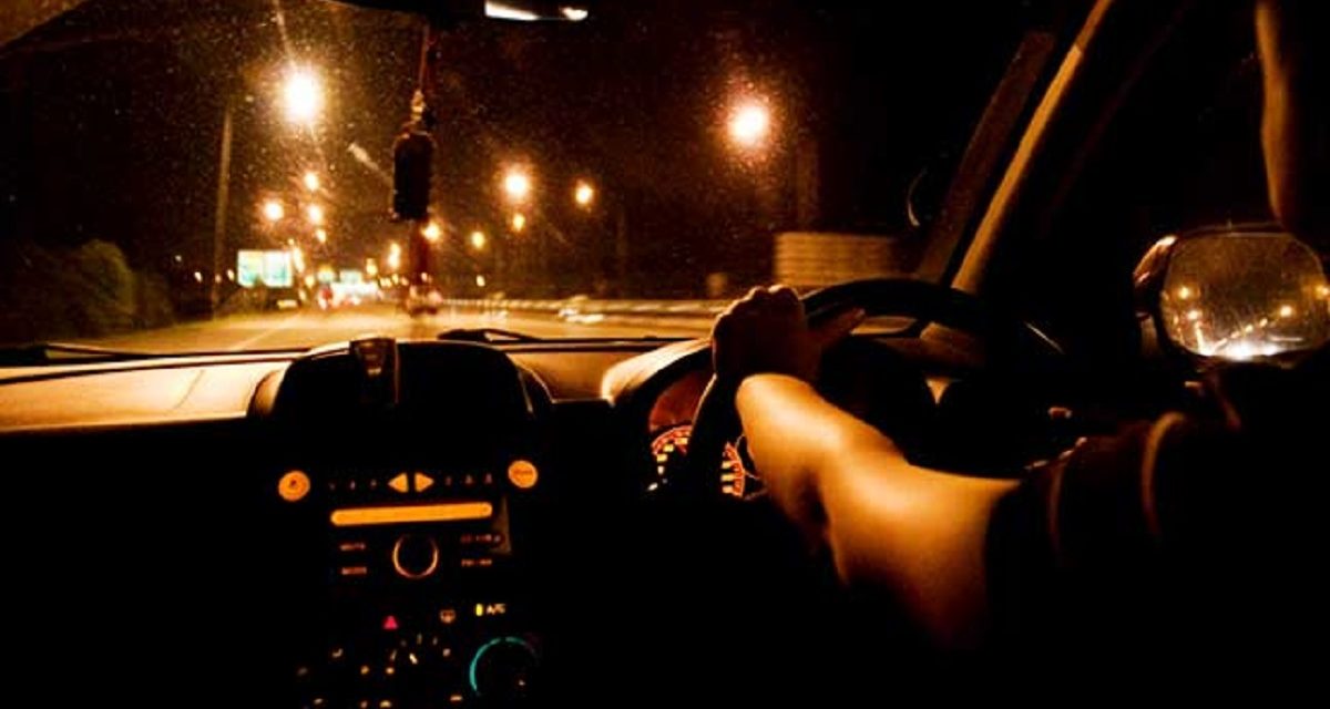 3 Rahasia Nyaman Nyetir Malam Tanpa Was-was