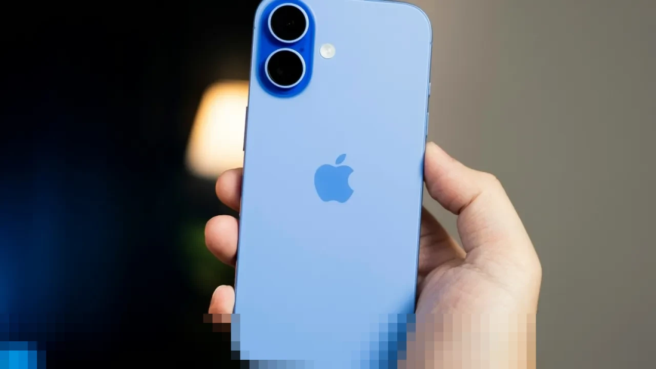 iPhone Dapat Karpet Merah, Pengamat: Ini Gak Adil!