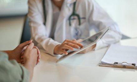 Panduan Simpel Lengkapi Syarat Praktik Mandiri Dokter