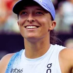 Ratu Baru Wimbledon: Swiatek Tampil Dominan!
