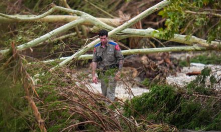 Tragedi Banjir Texas: 50 Jiwa Melayang, 27 Anak Masih Hilang