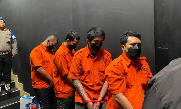 Polisi Buru Buronan Pengeroyok Suporter Timnas