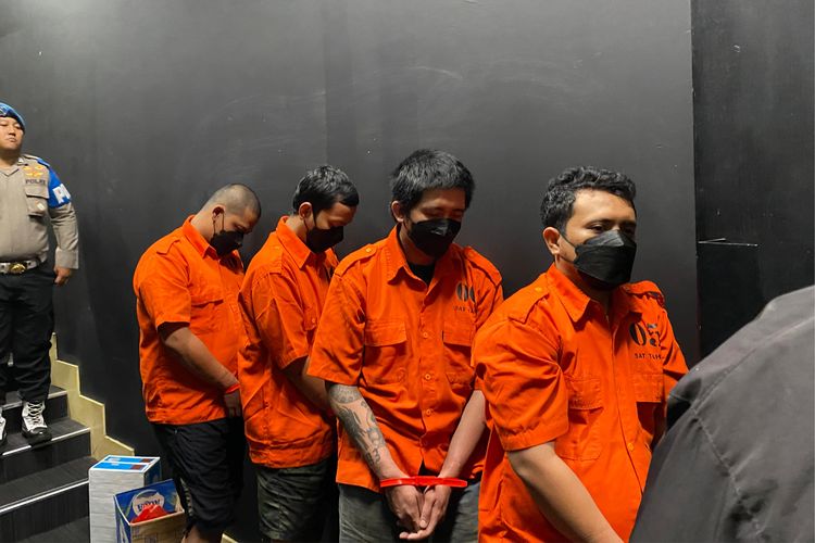 Polisi Buru Buronan Pengeroyok Suporter Timnas