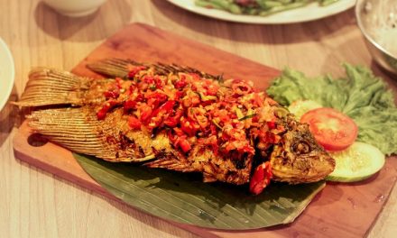Trik Jitu Hilangkan Bau Lumpur Gurame